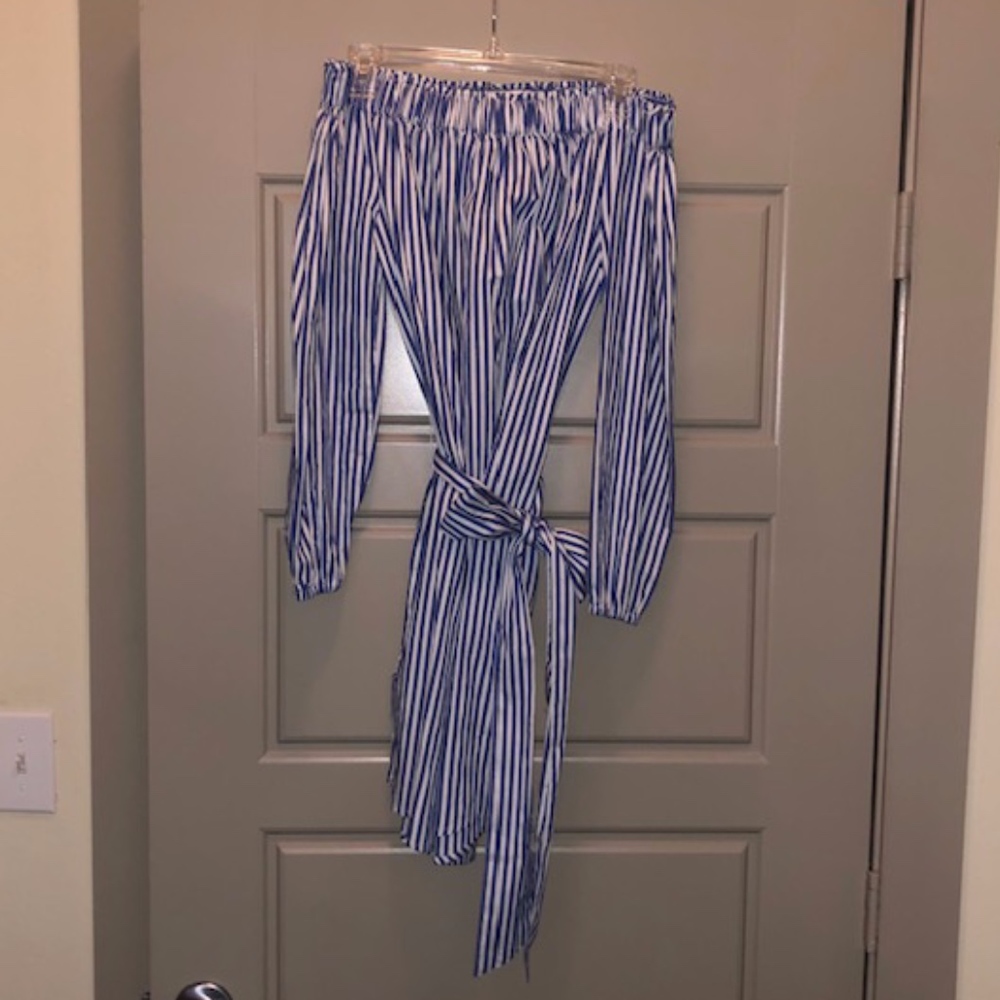 GAP Off The Shoulder Dress w/ Pockets